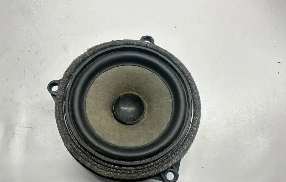 BMW 2 F22 F23 Front door speaker 9264943