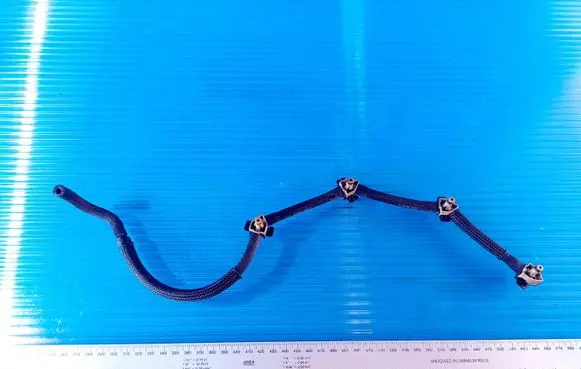 Skoda Octavia Mk3 (5E) Fuel line pipe