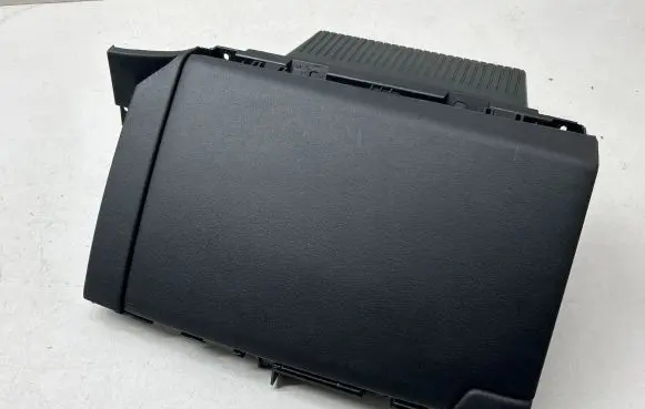KIA EV6 Glove box 84511CV100WK 2108120139 WH10
