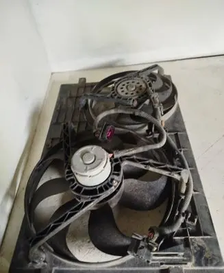 Volkswagen Polo Electric radiator cooling fan 