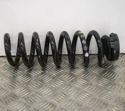 Mercedes-Benz GLC X253 C253 Rear coil spring