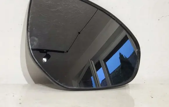 Mazda 6 Wing mirror glass D651autoas