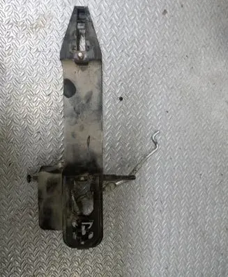 Ford Fiesta Rear door exterior handle/bracket 2561A224A36
