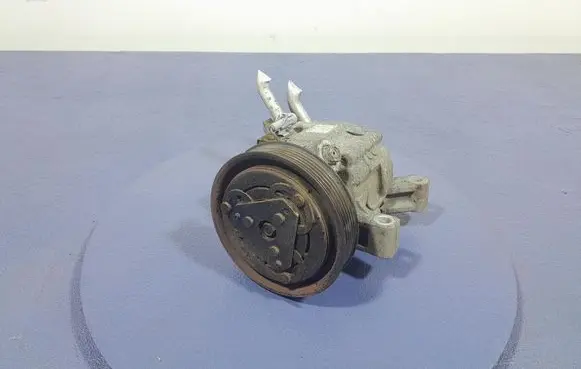 Toyota Aygo AB10 Air conditioning (A/C) compressor (pump) 883100H020C
