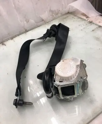 Citroen Berlingo Front seatbelt 98172303xx