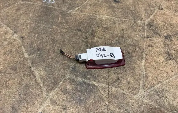 Mercedes-Benz E C207 W207 Front seat light A0028201501