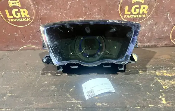 Honda Civic Speedometer (instrument cluster) SMJ78200 HR0342107
