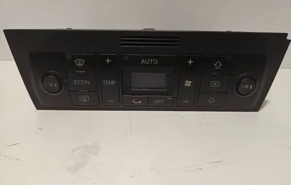 Audi A4 S4 B5 8D Climate control unit 8D0820043Q 5HB00790807 H33D580000