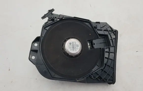 BMW 2 F22 F23 Subwoofer speaker 9210148 65139210148