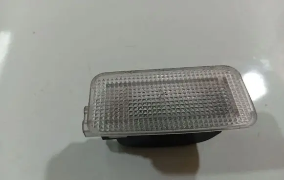 Toyota Avensis T250 Other interior light 8124005040