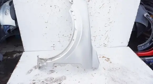 Opel Antara Fender