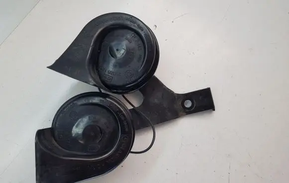 Peugeot 3008 I Horn signal 9657476680