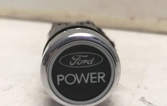 Ford Mondeo MK IV Engine start stop button switch 7S7T11572AC
