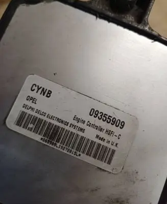 Opel Astra G Engine control unit/module 09355909 865909L9272015L