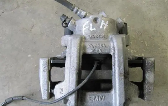 BMW 1 F20 F21 Front brake caliper 34116850643