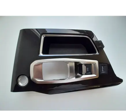 Peugeot 3008 II Other center console (tunnel) element 