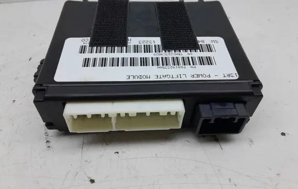 Lancia Voyager Tailgate/trunk control unit/module P68192335AA