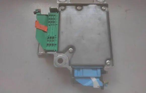 Opel Signum Airbag control unit/module 13170589 330518650 DXS0505858J