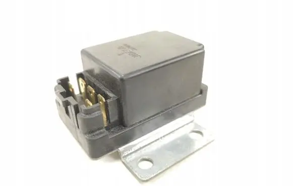 Nissan Cab Star Window wiper relay 28890