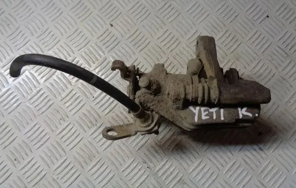 Skoda Yeti (5L) Rear brake caliper
