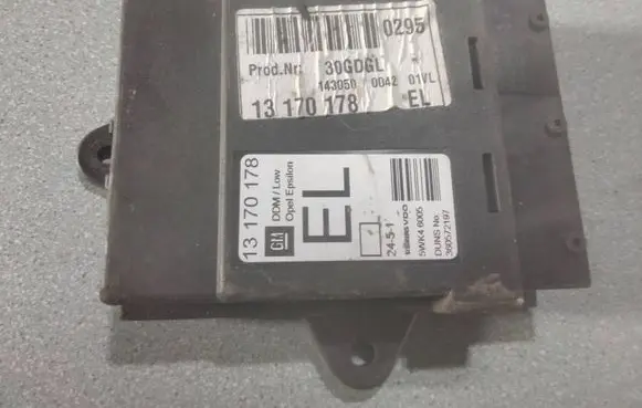 Opel Signum Door control unit/module 13170178 360572187 5WK46008