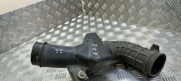 Honda CR-V Air intake duct part ATP153