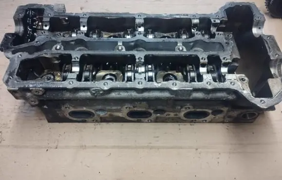 Engine head