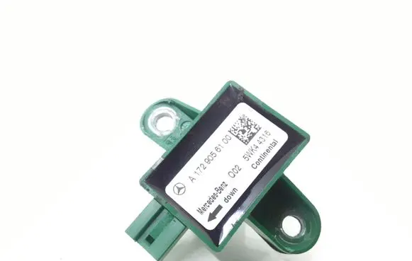 Mercedes-Benz E A207 Airbag deployment crash/impact sensor A1729056100 5WK44316