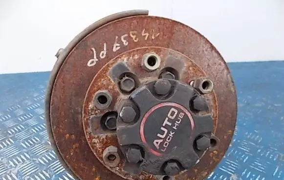 Opel Frontera A Front wheel hub spindle knuckle