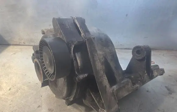 BMW 7 E65 E66 Generator/alternator 7508607