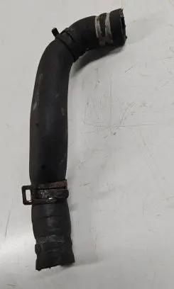 Audi Q7 4L Engine coolant pipe/hose