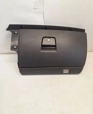 Volvo V50 Glove box 8626141 3865