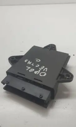 Opel Vectra C Door control unit/module 360572197 13111457 5WK46002