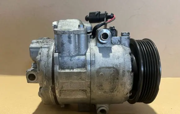 Volkswagen Polo IV 9N3 Air conditioning (A/C) compressor (pump) 6Q0820803K
