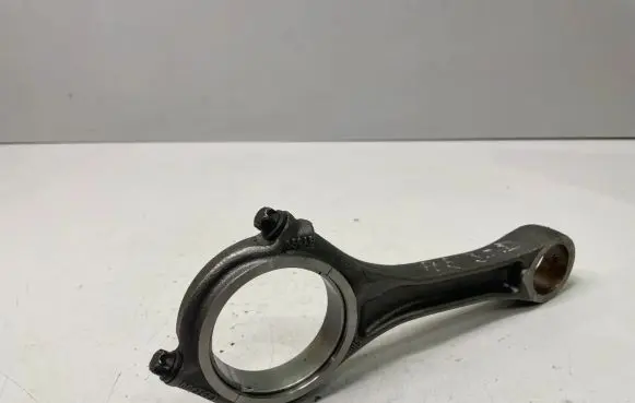 Audi A5 8T 8F Connecting rod/conrod 