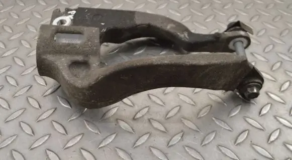 Land Rover Range Rover Sport L494 Front lower control arm/wishbone CPLA3463AB