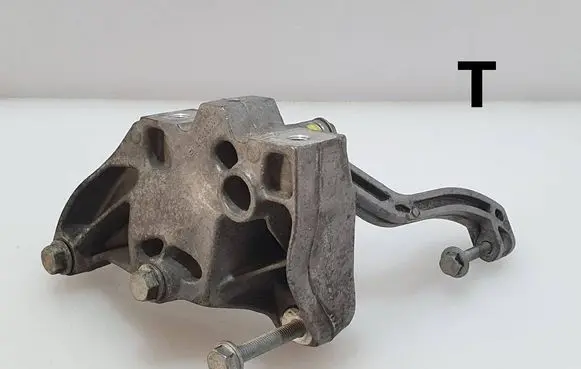 Volkswagen Golf VII Gearbox mounting bracket 1K0199117AP 1K0199359E