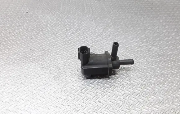 Peugeot 107 Vacuum valve 90910WC001
