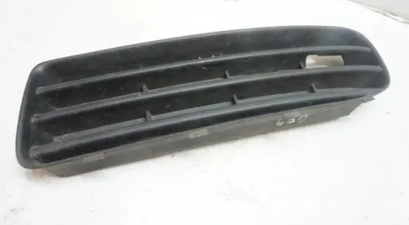 Skoda Octavia Mk1 (1U) Front bumper lower grill 1U0807367B