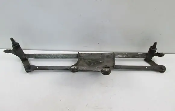 Front wiper linkage