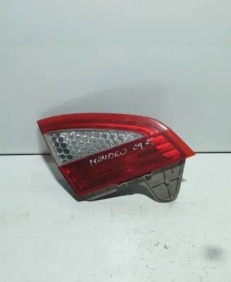 Ford Mondeo MK IV Tailgate rear/tail lights 7S7113A603