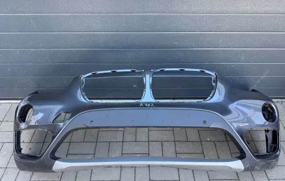 BMW X1 F48 F49 Front bumper 7453565