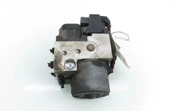 Volkswagen PASSAT B5 ABS Pump 0273004281 8E0614111AB 0265216559