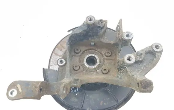 Ford Kuga I Rear wheel hub