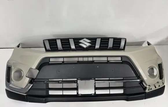 Suzuki Grand Vitara II Front bumper 7171186R