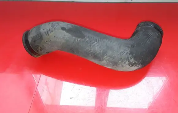 Mitsubishi Grandis Intercooler hose/pipe NOCODE