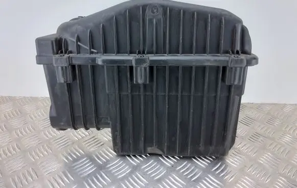 Citroen C4 Cactus Air filter box 9670851880