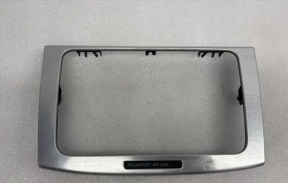Volkswagen PASSAT B6 Radio/GPS head unit trim 3C0858069P