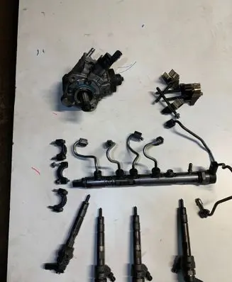 BMW 3 E90 E91 Fuel injection system set 7797874 0445010506 7798446