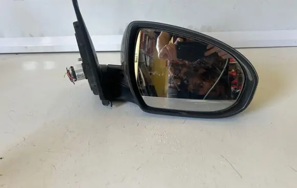 Hyundai Tucson IV NX4 Front door electric wing mirror 21545148